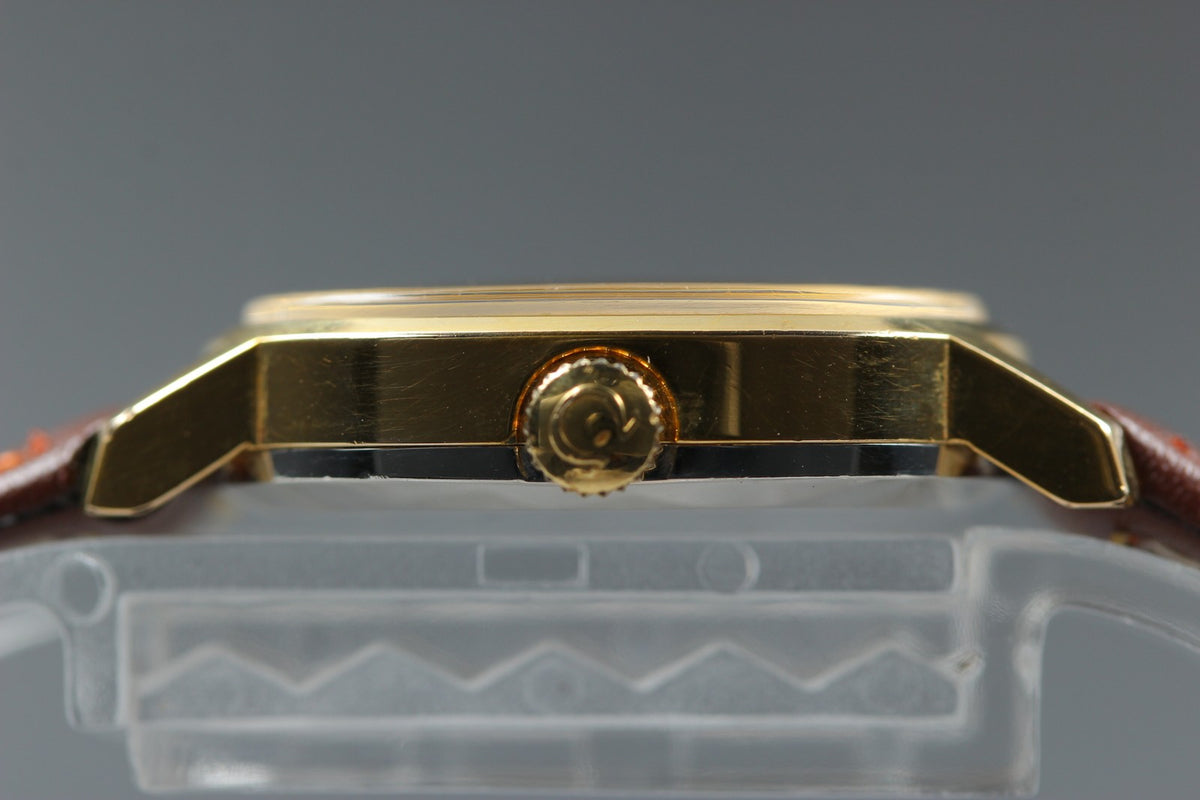 1979 Near MINT OMEGA De Ville 21mm 511.0509 Manual Gold Dial Women's Vintage
