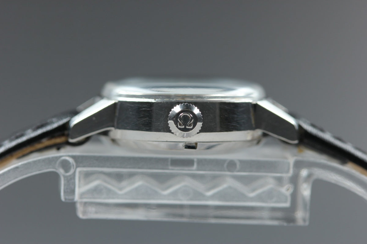 1969 Near MINT OMEGA Seamaster Geneve 21mm 565.002 Automatic Women's Vintage