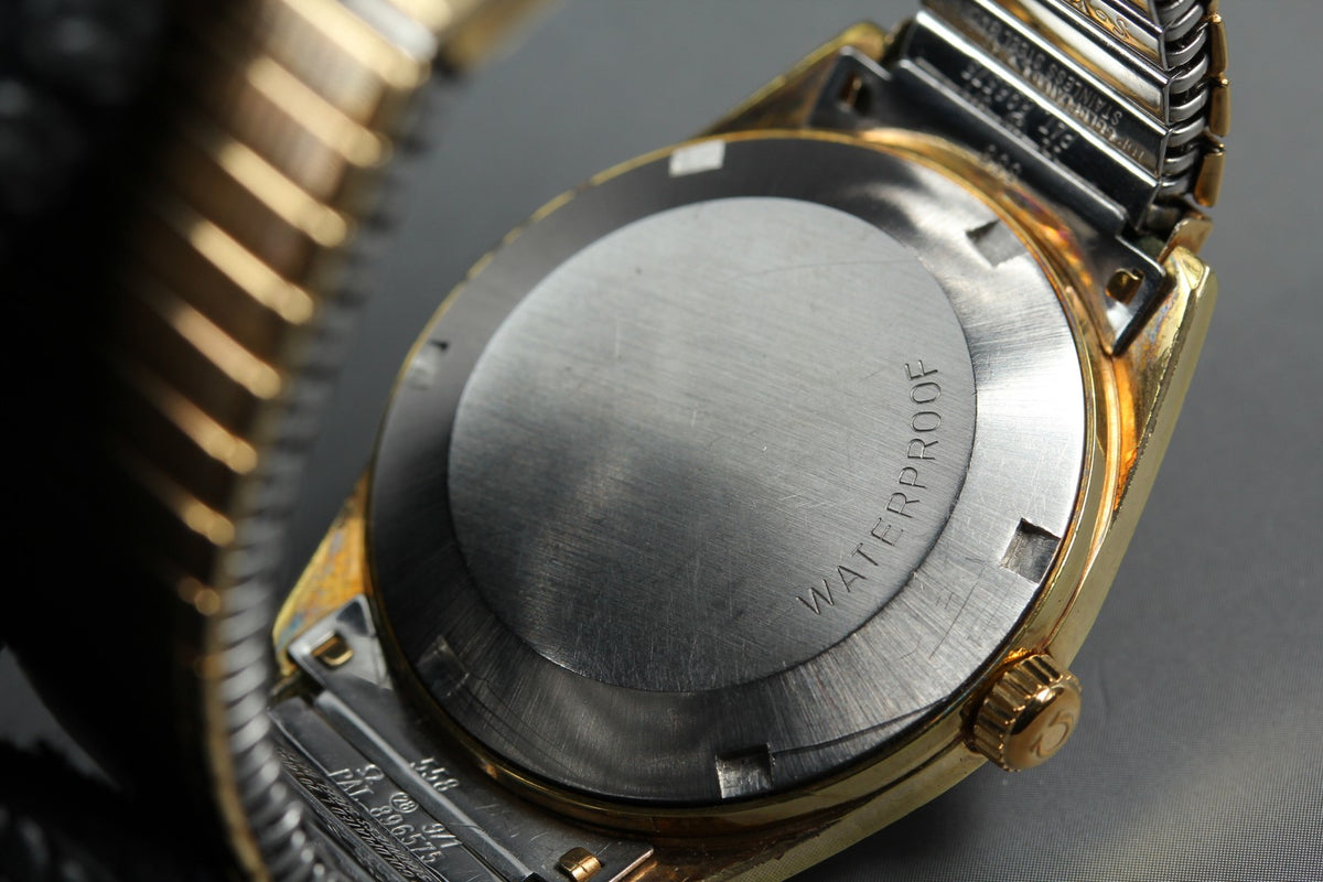 1968 Near MINT OMEGA Geneve 34mm 166.041 Automatic Champagne Dial Men's Vintage