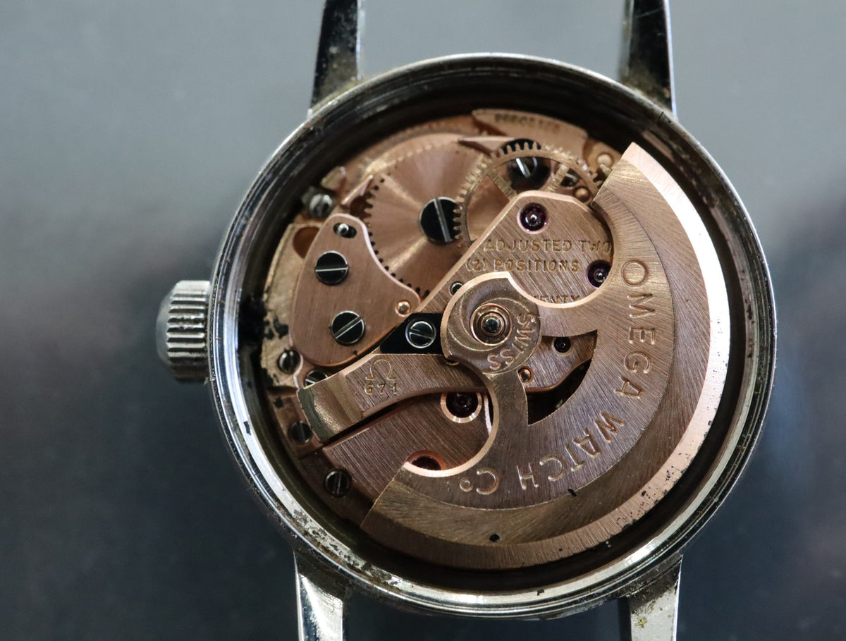 1969 Near MINT OMEGA Seamaster Geneve 21mm 565.002 Automatic Women's Vintage