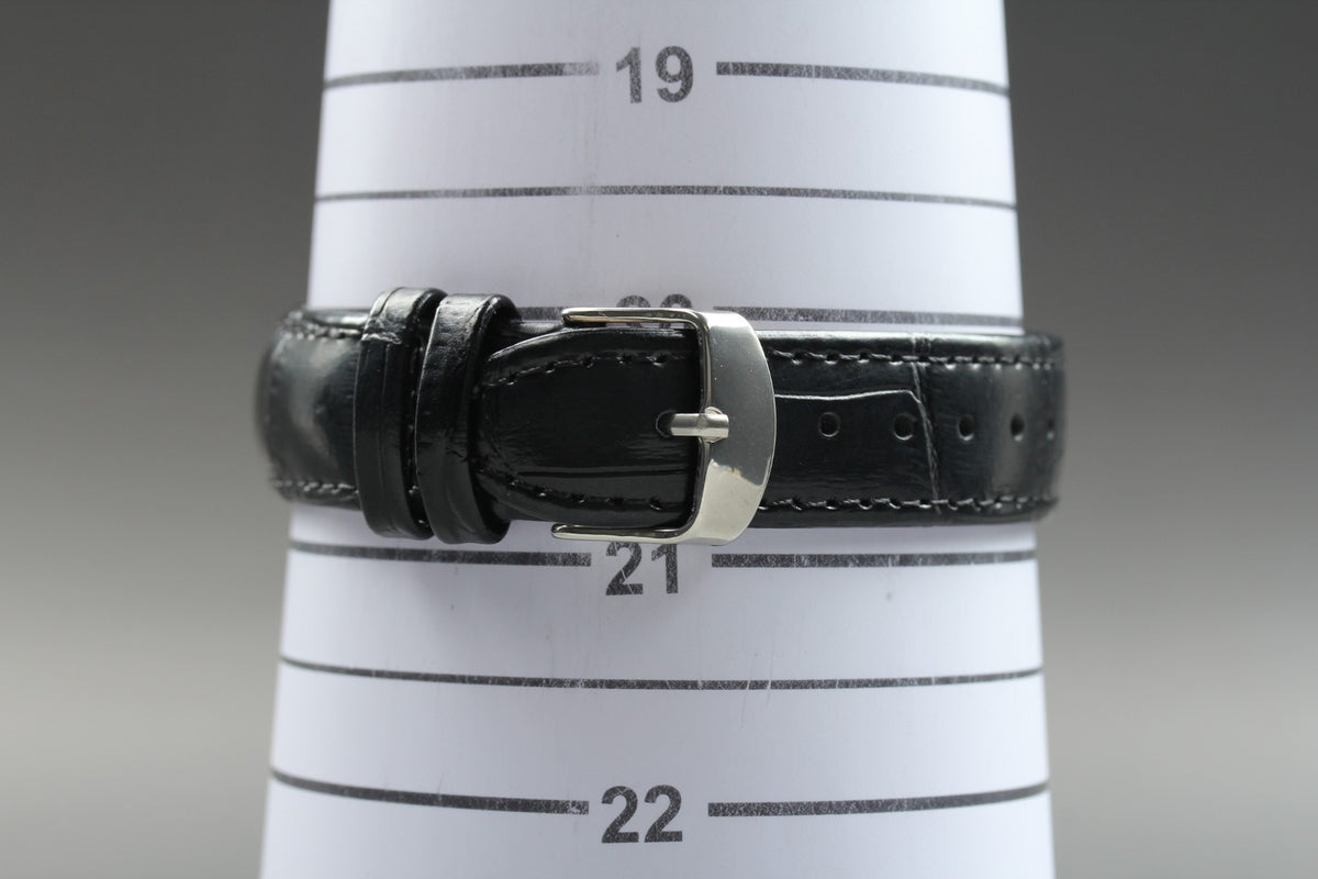 Near MINT OMEGA Seamaster 34mm Manual Winding Silver Dial Men's Wach Vintage