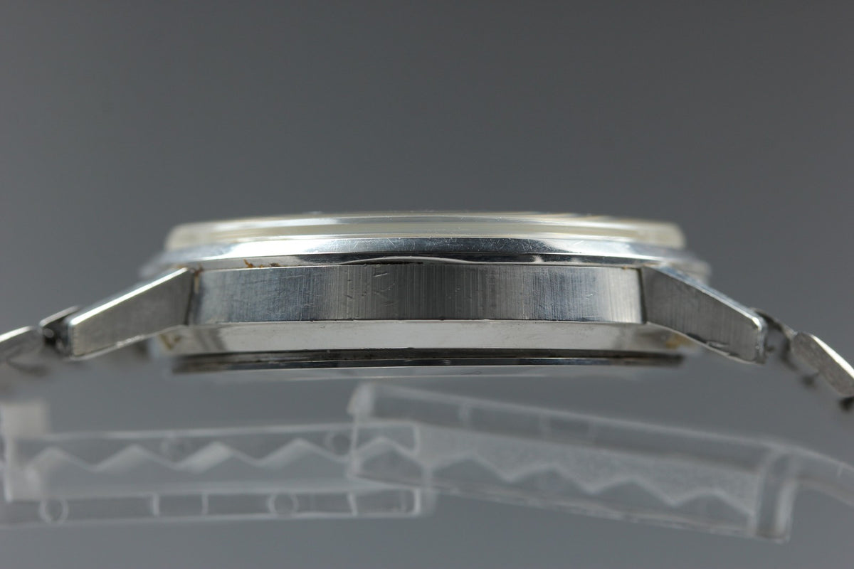 1977 Near MINT OMEGA Seamaster 35mm 196.0079 Quartz Silver Dial Men's Watch