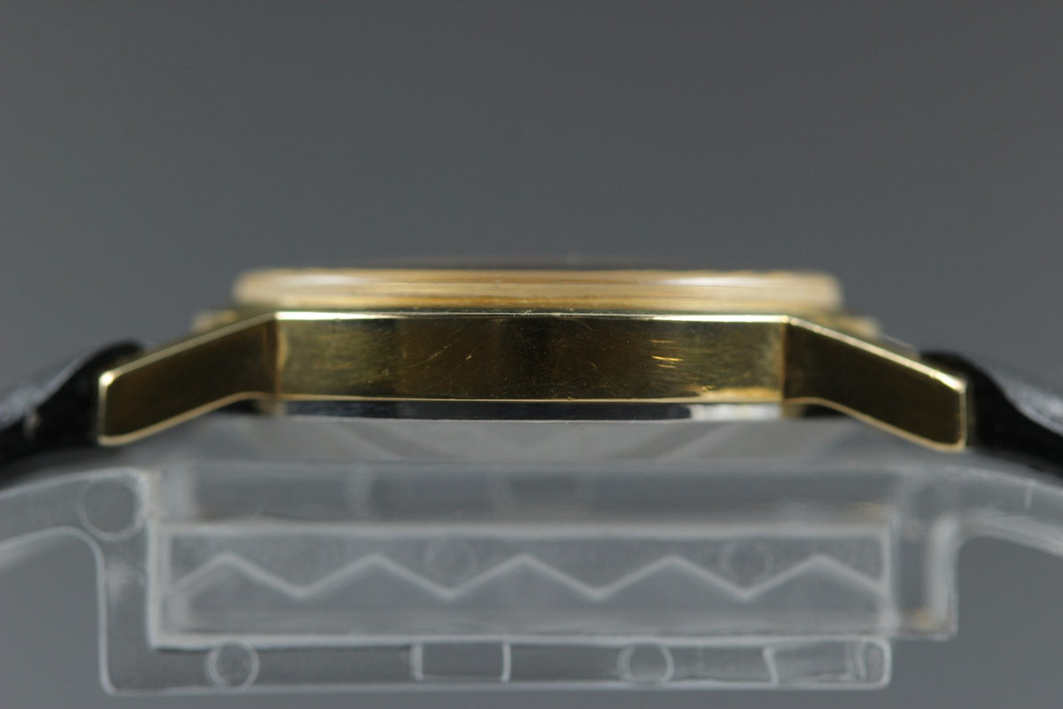 1975 Near MINT OMEGA Geneve 21mm 511.0411 Manual Gold Dial Women's Watch Vintage