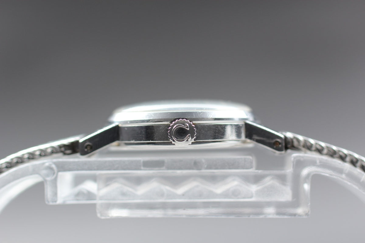 1967 Near MINT OMEGA Geneve 20mm 511.00213 Manual Silver Dial Women's Vintage