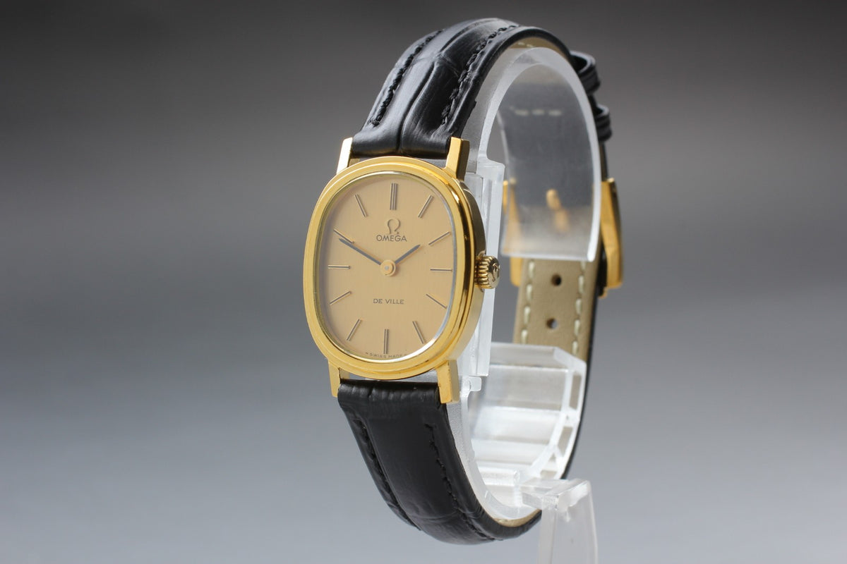 1975 Near MINT OMEGA De Ville 23mm 511.0473 Manual Gold Dial Women's Vintage
