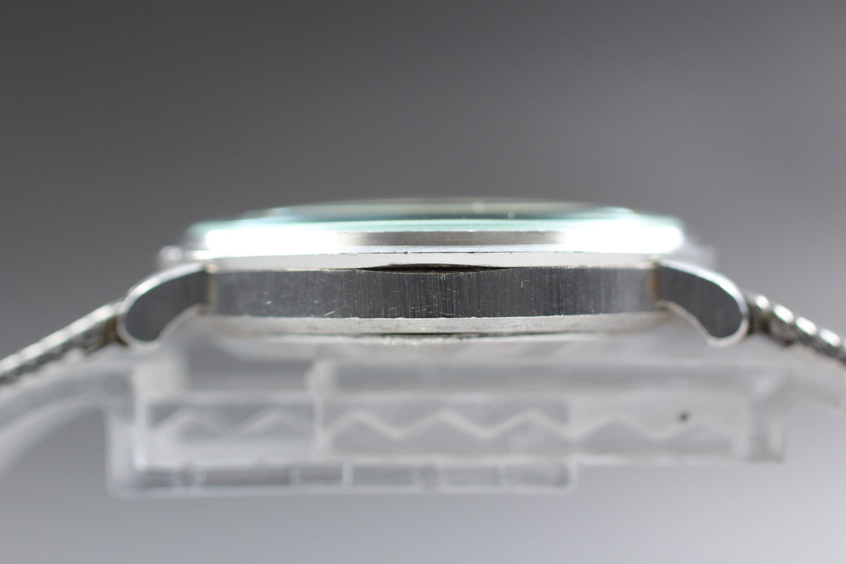 1975 Near MINT OMEGA Constellation 33mm 191.0032 Quartz Silver Dial Men Vintage