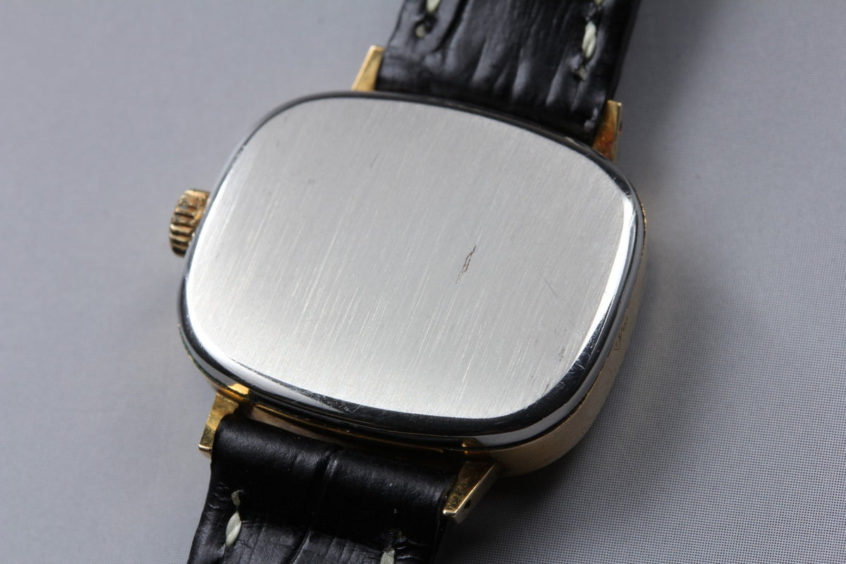 1973 Near MINT OMEGA Geneve 24mm 511.413 Manual Gold Dial Women's Watch Vintage