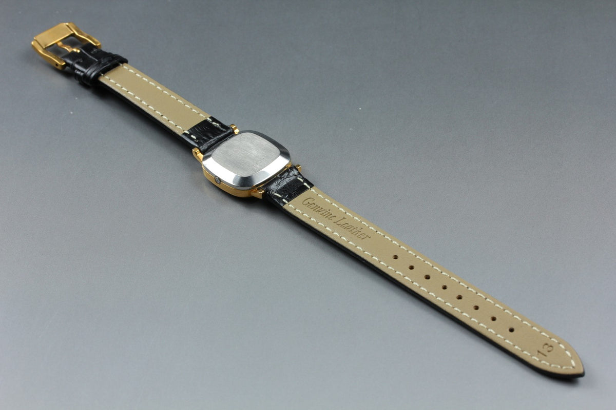 1979 Near MINT OMEGA De Ville 23mm 591.014 Quartz Gold Dial Women's Vintage
