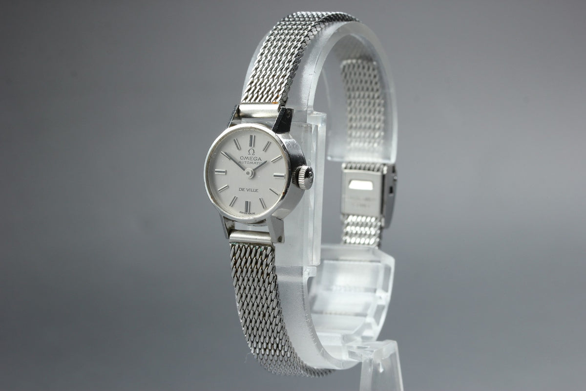 1972 Near MINT OMEGA De Ville 17mm 551.0057 Automatic Silver Dial Women Vintage