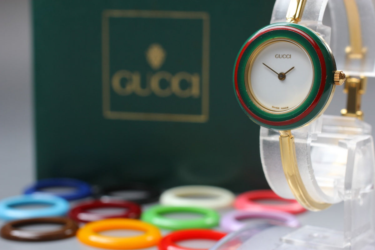 Full Set Near MINT GUCCI Change Bezel 12 Colors 26mm 11/12.2 Quartz Gold Women's