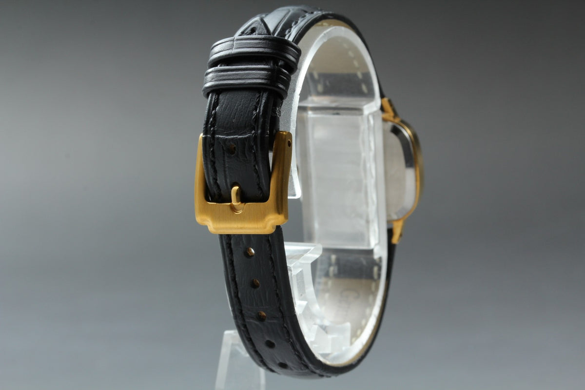 1978 Near MINT OMEGA De Ville 24mm 511.0413 Manual Gold Dial Women's Vintage