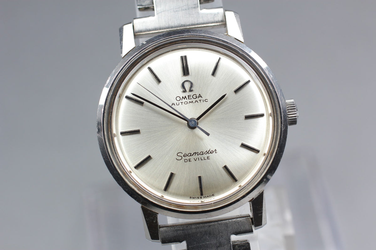 Near MINT OMEGA Seamaster De Ville 28mm Automatic Silver Dial Women's Vintage