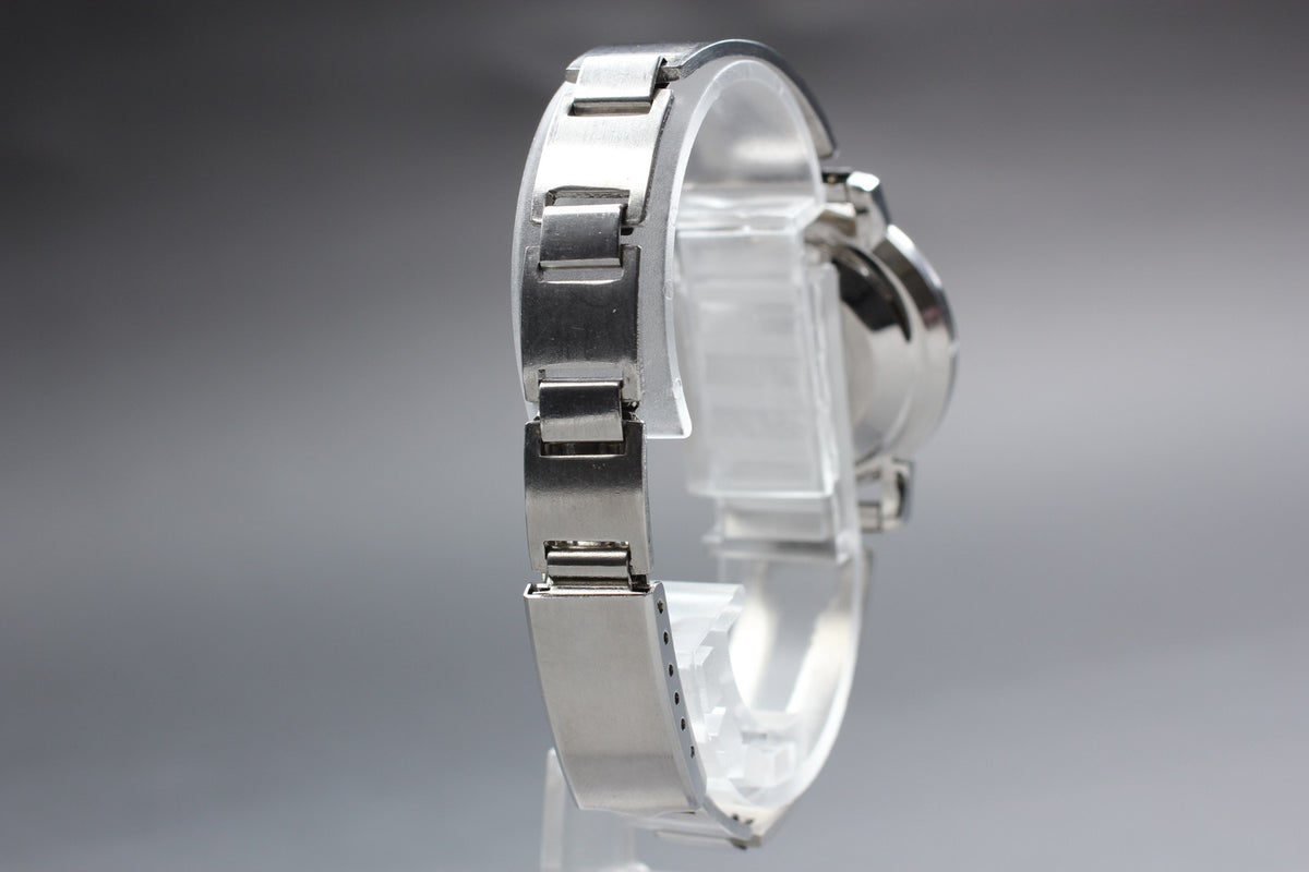 Near MINT OMEGA Seamaster De Ville 28mm Automatic Silver Dial Women's Vintage