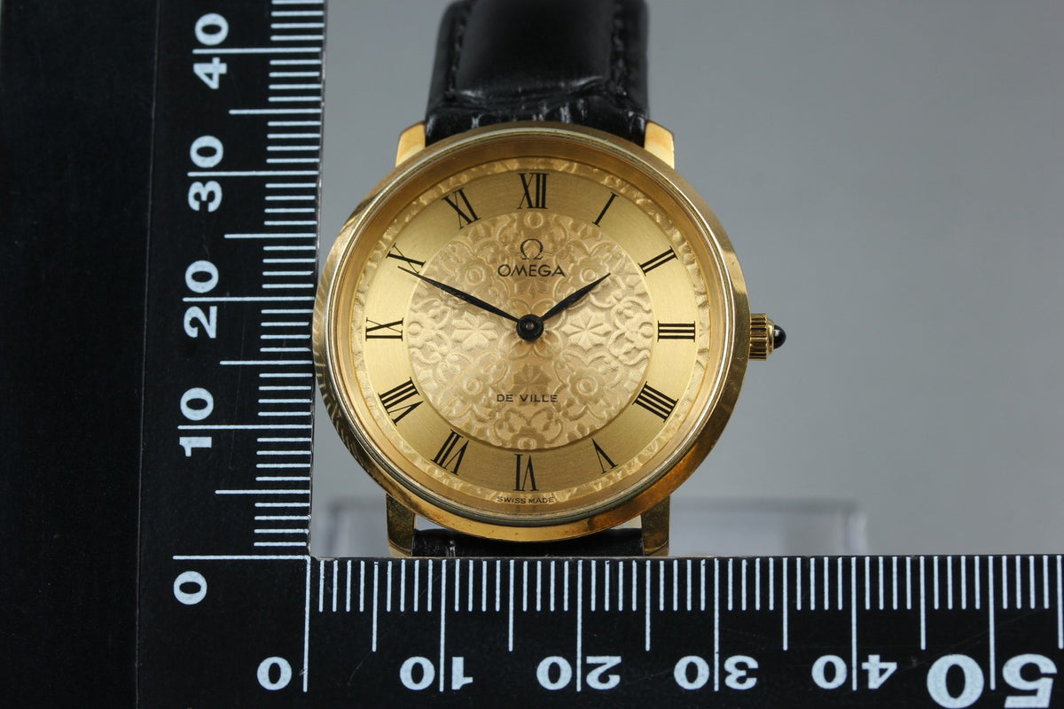 1972 Near MINT OMEGA De Ville 33mm 111.0107 Manual Gold Floral Dial Men Vintage