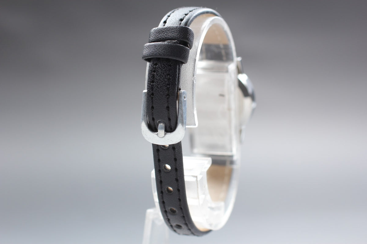 1971 Near MINT OMEGA Geneve 20mm 511.346 Manual Silver Dial Women's Vintage