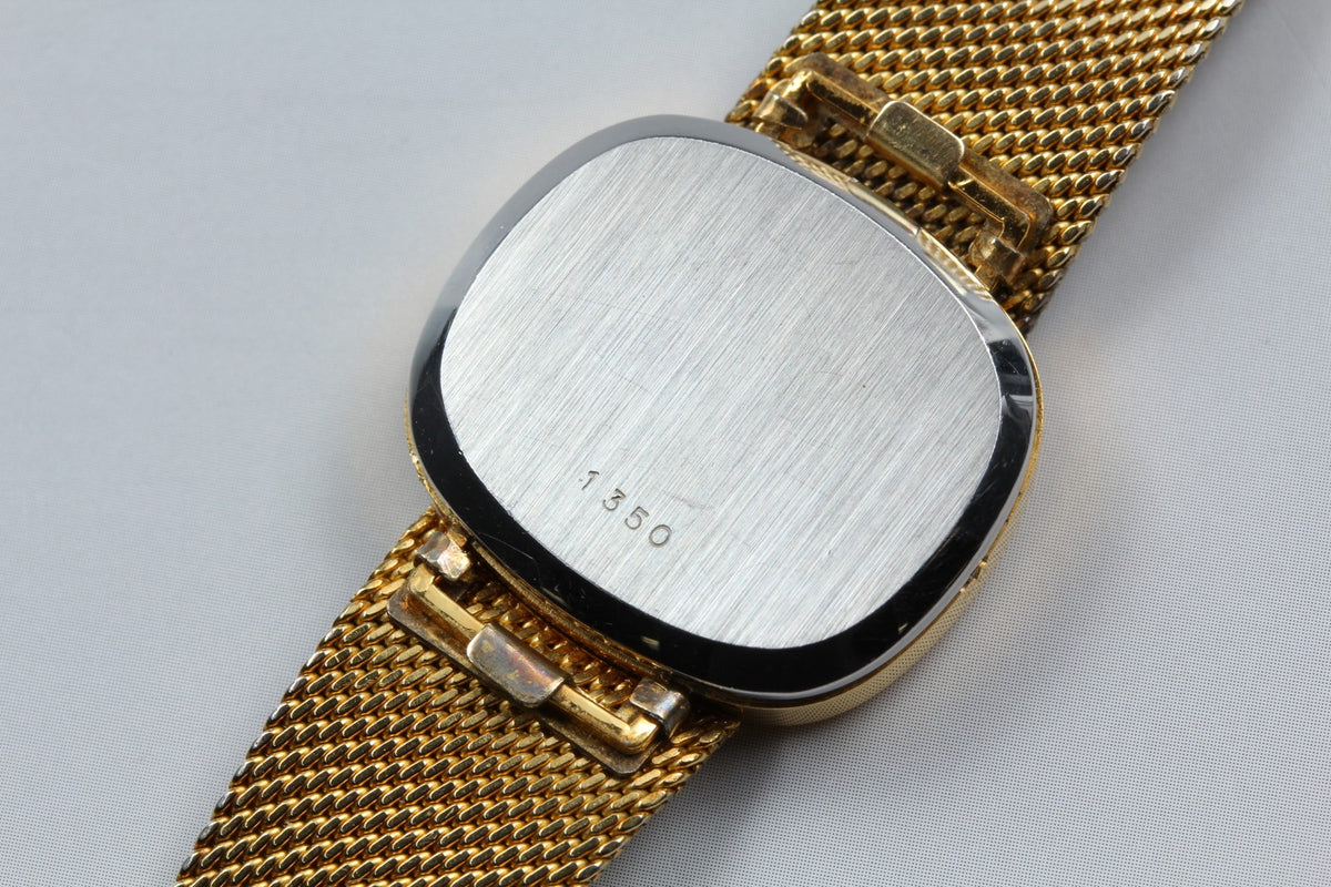 1979 Near MINT OMEGA De Ville 25mm 591.059 Quartz Gold Dial Women's Vintage