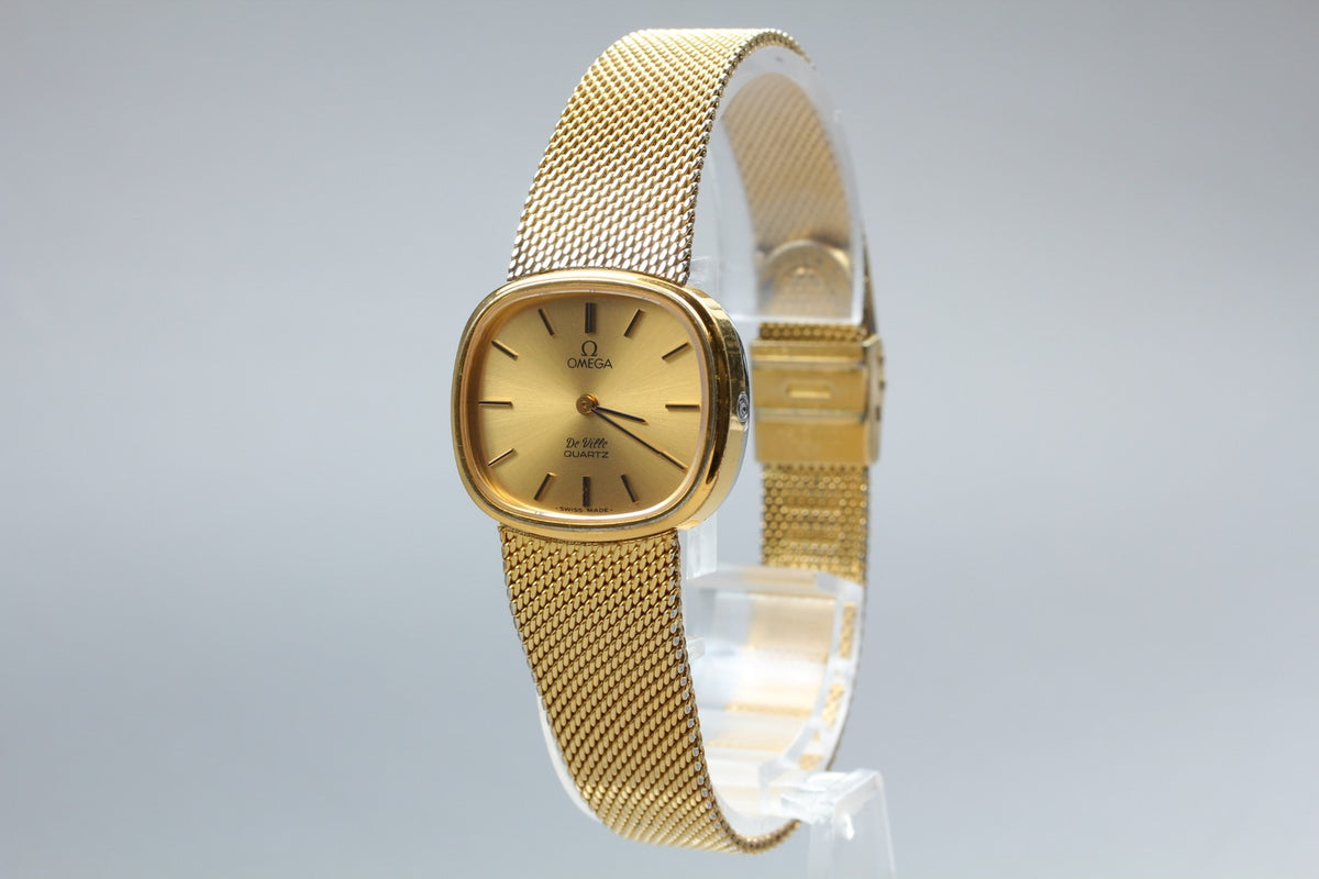 1979 Near MINT OMEGA De Ville 25mm 591.059 Quartz Gold Dial Women's Vintage