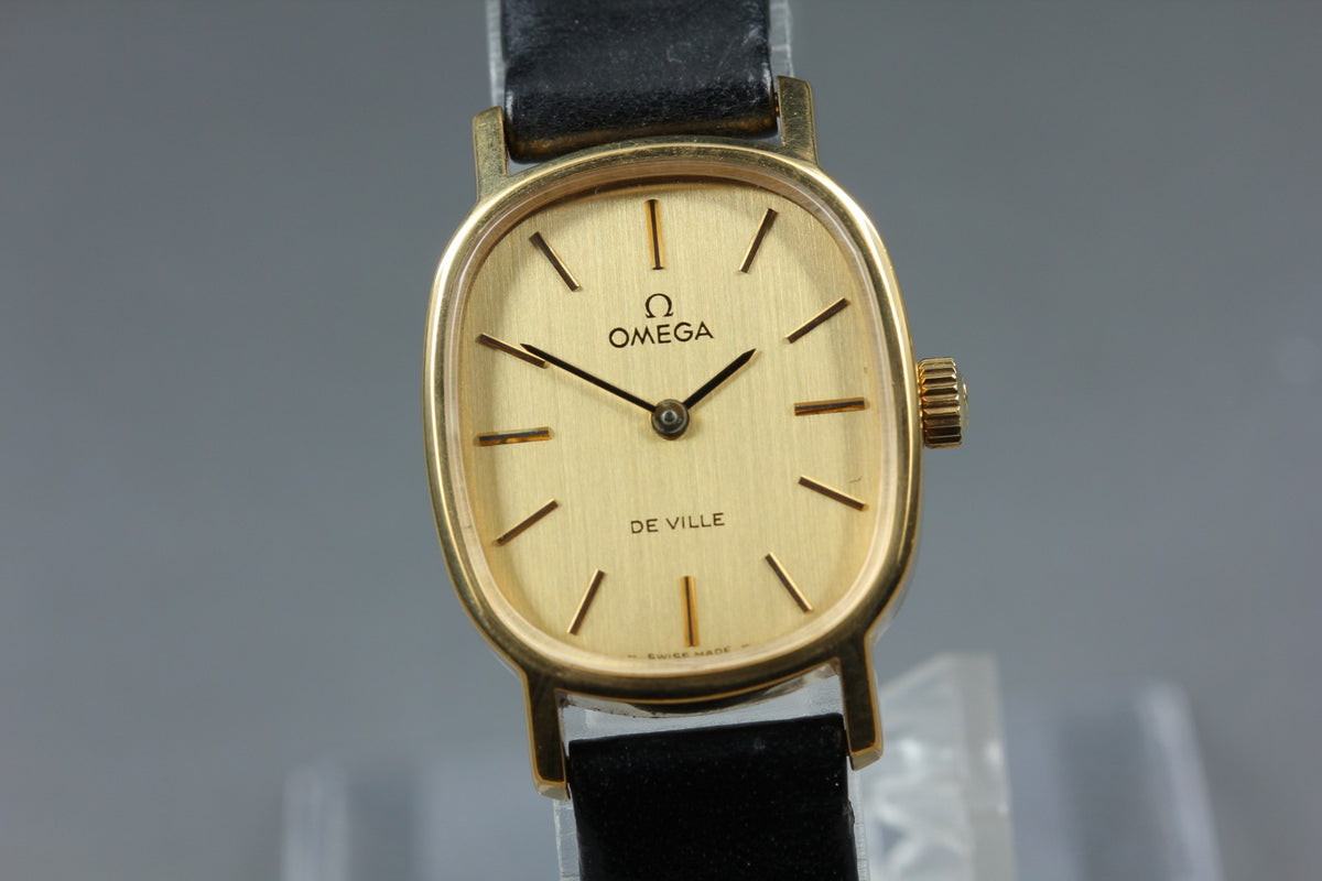 1975 Near MINT OMEGA De Ville 21mm 511.0509 Manual Gold Dial Women's Vintage
