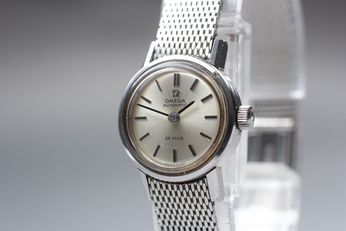 1969 Near MINT OMEGA De Ville 20mm 555.003 Automatic Silver Dial Women's Vintage