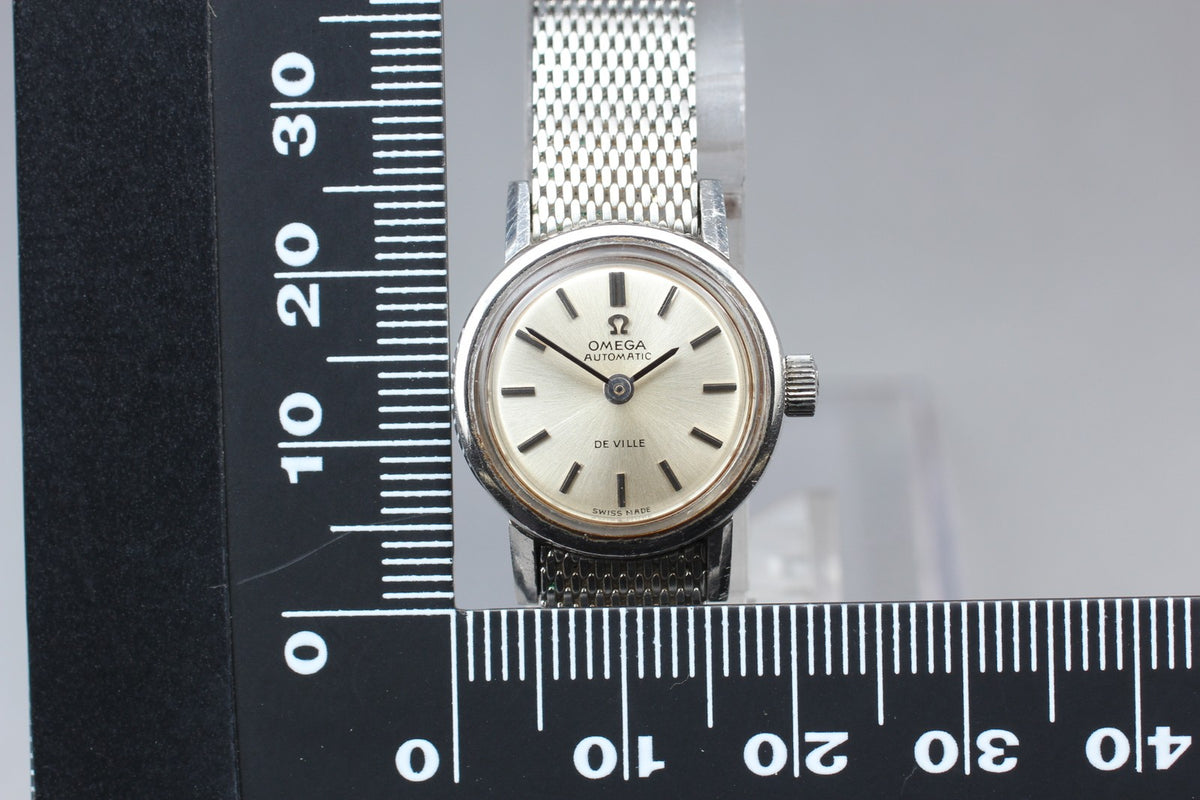 1969 Near MINT OMEGA De Ville 20mm 555.003 Automatic Silver Dial Women's Vintage