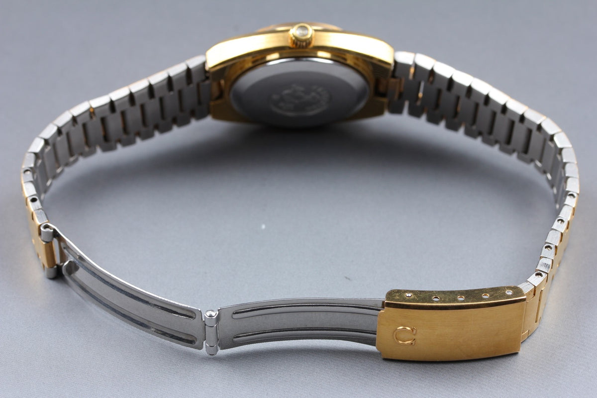 1978 Near MINT OMEGA Seamaster 27mm 596.0012 Quartz Gold Dial Women's Vintage