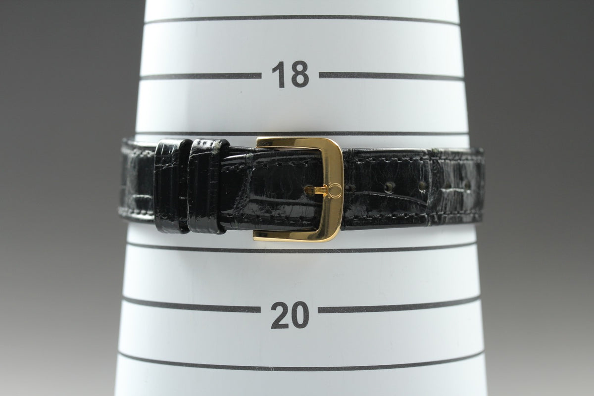 1977 Near MINT OMEGA De Ville 33mm 111.0107 Manual Gold Dial Men's Watch Vintage