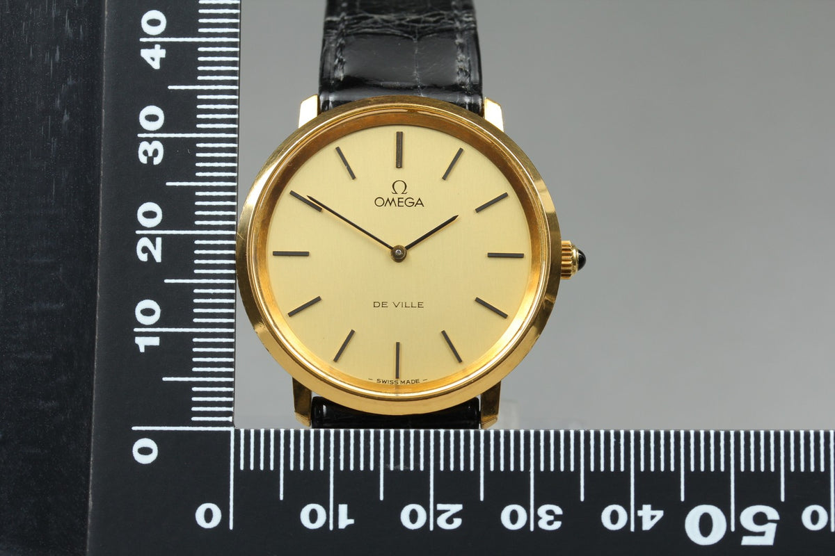 1977 Near MINT OMEGA De Ville 33mm 111.0107 Manual Gold Dial Men's Watch Vintage