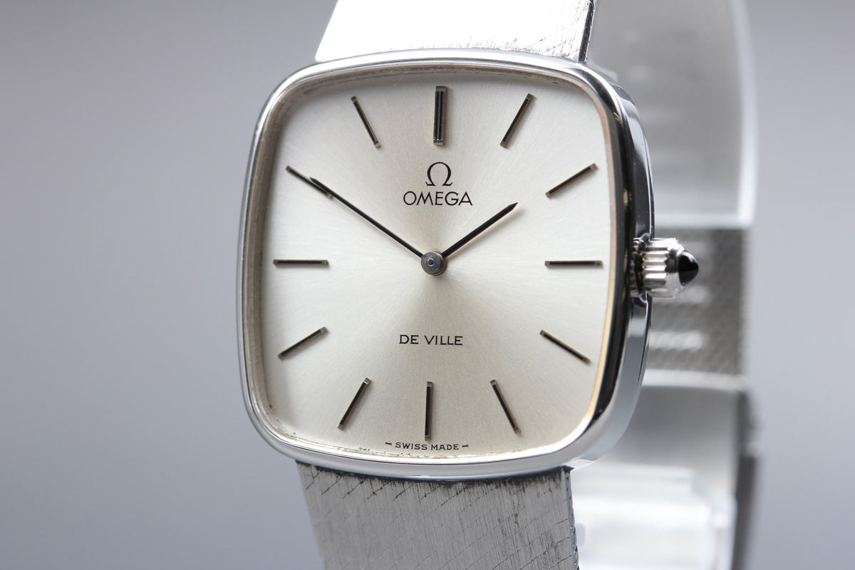 1977 Near MINT OMEGA De Ville 29mm 311.0165 Manual Silver Dial Men's Vintage