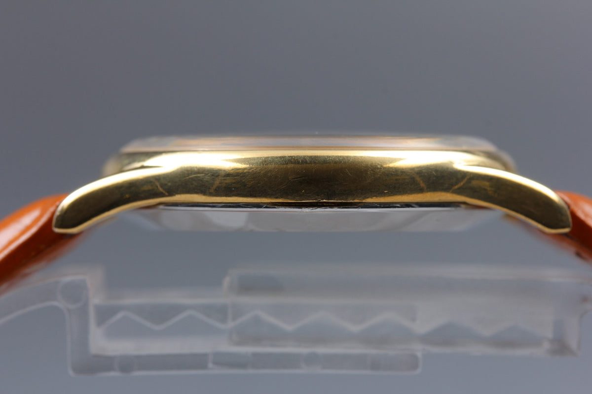1977 Near MINT/Box, Paper OMEGA De Ville 31mm 191.0072 Quartz Gold Men's Vintage