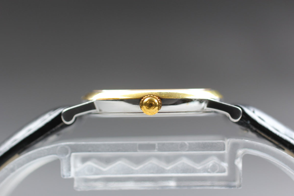 1993 Near MINT OMEGA De Ville 23mm 595.1111 Quartz Gold Dial Women's Vintage