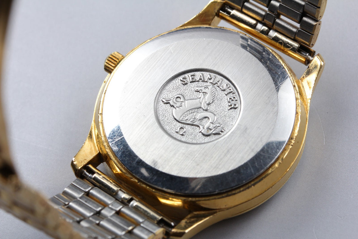 1977 Near MINT OMEGA Seamaster 35mm 196.0106 Quartz Gold Dial Men's Vintage
