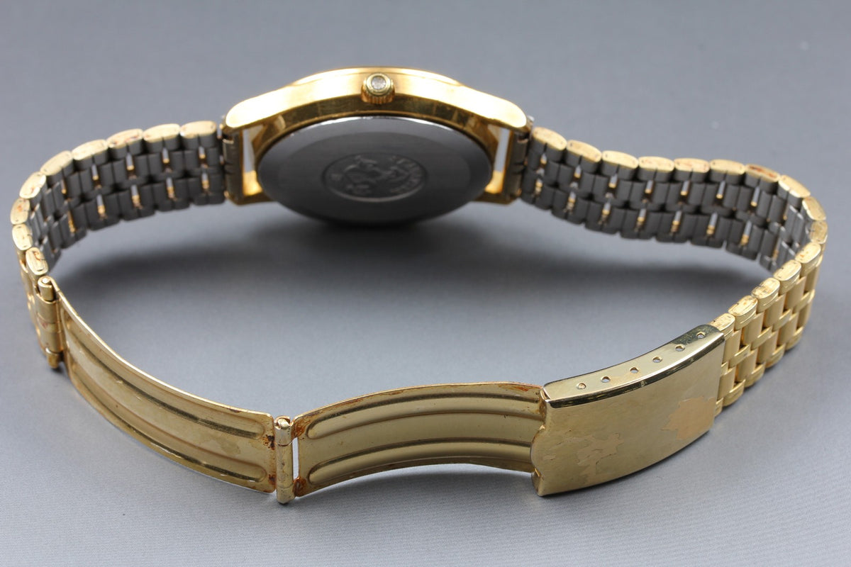 1977 Near MINT OMEGA Seamaster 35mm 196.0106 Quartz Gold Dial Men's Vintage