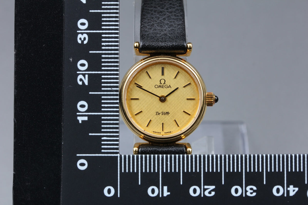 1979 MINT / Box OMEGA De Ville 21mm 511.0565 Manual Gold Dial Women's Vintage