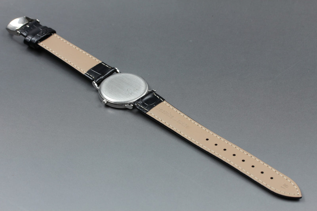 Near MINT OMEGA De Ville 32mm 196.0312.1 Quartz Silver Dial Men's Watch Vintage