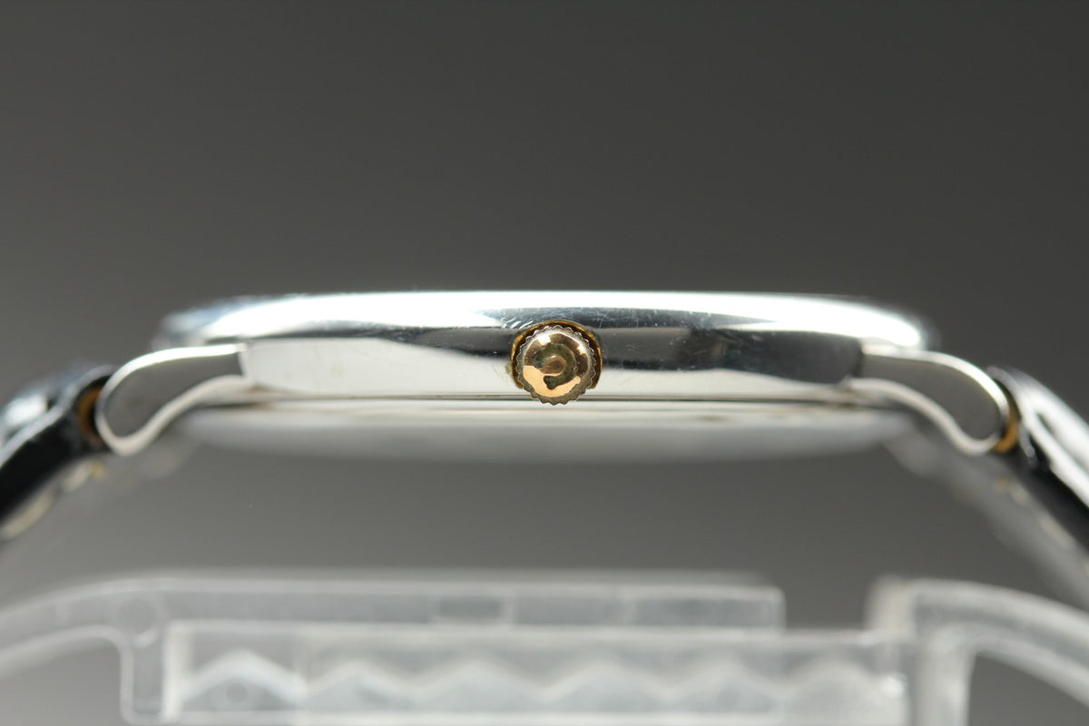 1989 Near MINT OMEGA De Ville 32mm 196.0312.1 Quartz Silver Dial Men's Vintage