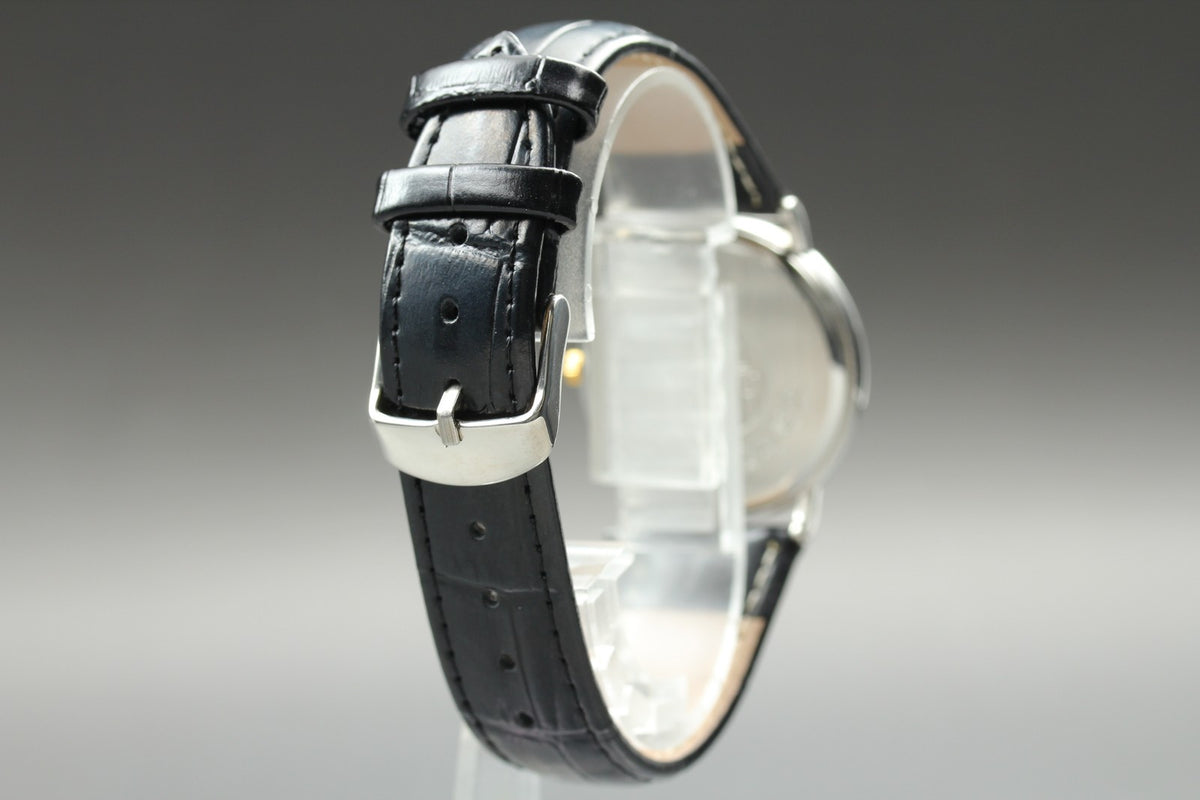 1989 Near MINT OMEGA De Ville 32mm 196.0312.1 Quartz Silver Dial Men's Vintage