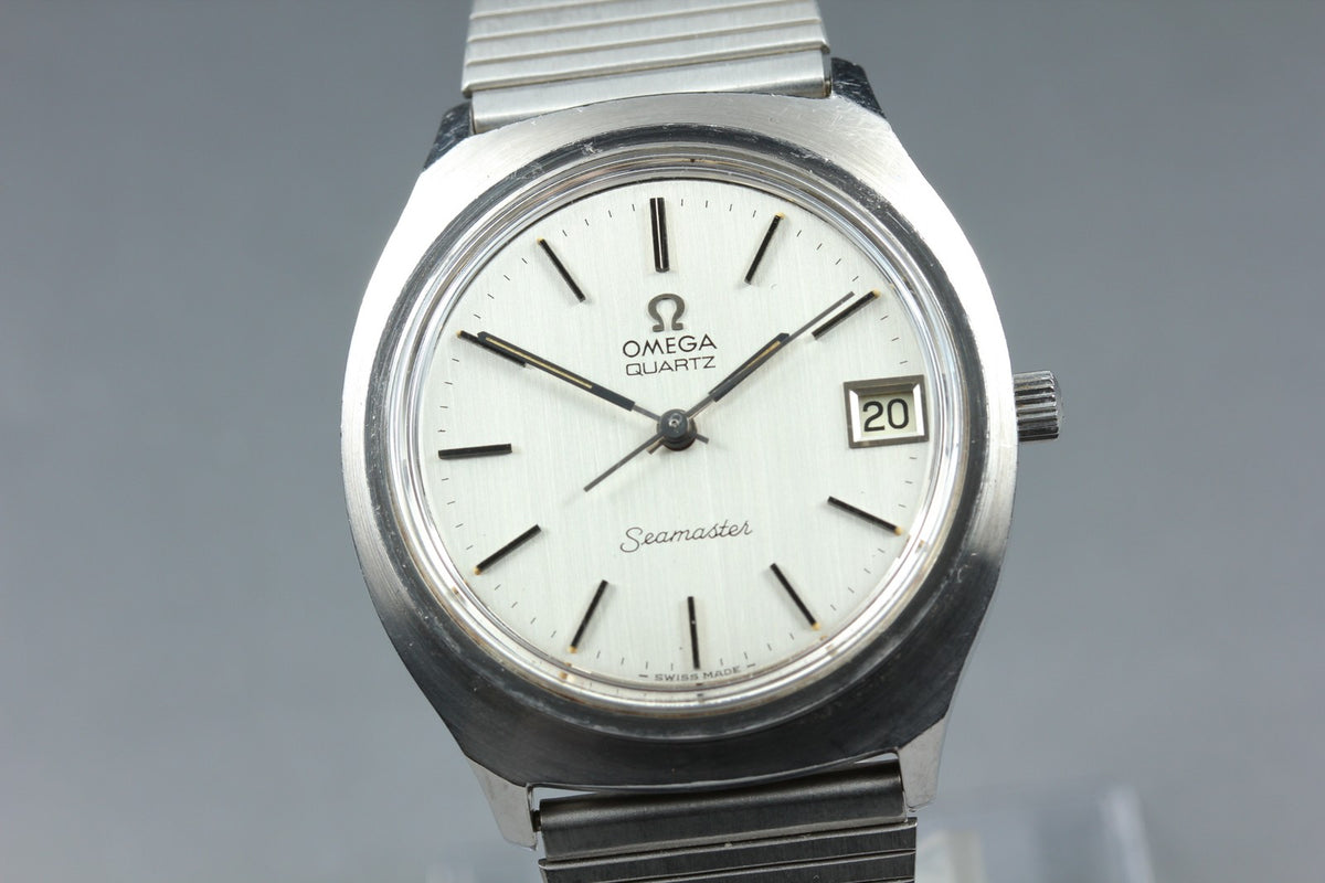 1977 Near MINT OMEGA Seamaster 37mm 196.0072 Quartz Silver Dial Men's Vintage