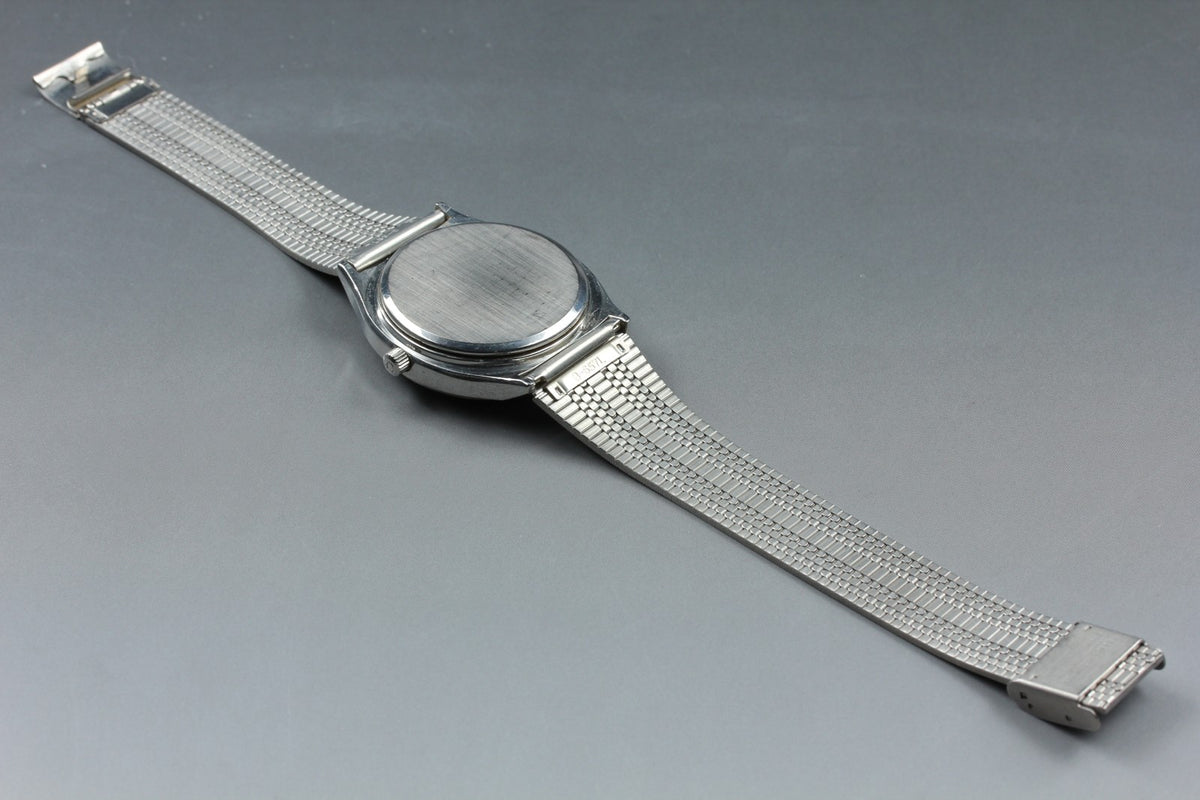 1977 Near MINT OMEGA Seamaster 37mm 196.0072 Quartz Silver Dial Men's Vintage