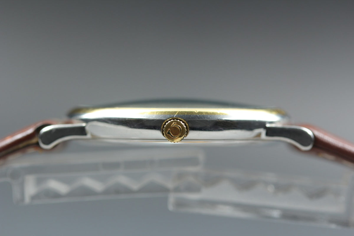 1989 Near MINT OMEGA De Ville 32mm 196.2430 Quartz White Roman Dial Men Vintage