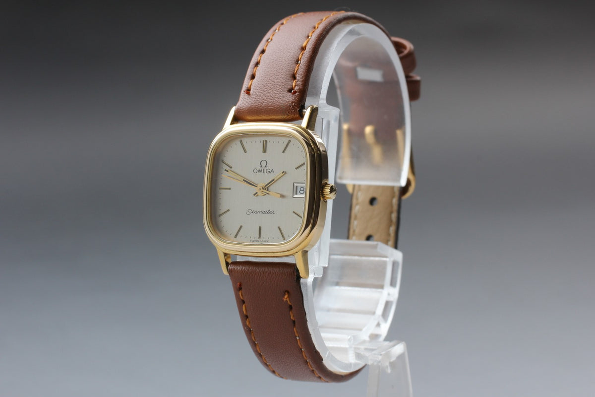 1984 OMEGA Seamaster 22mm 596.0074 Quartz Champagne Dial Women's Vintage Exc+5