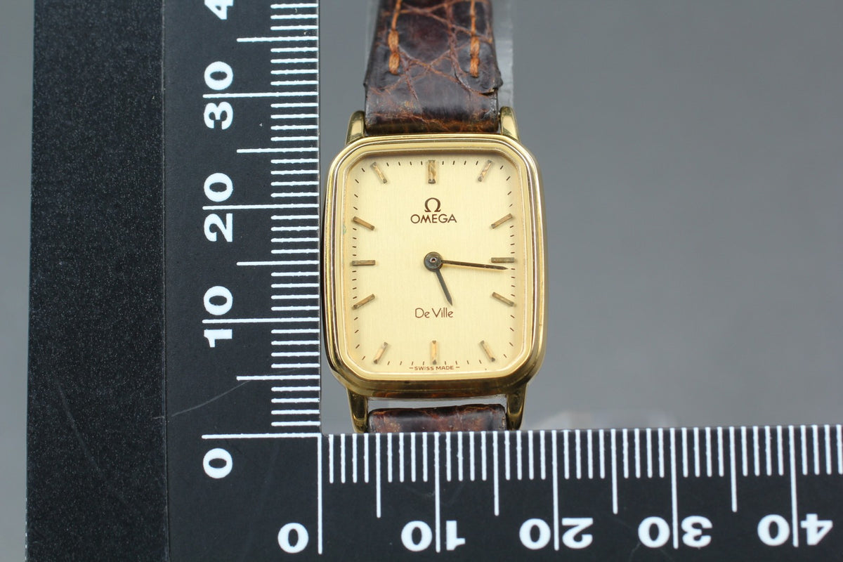 1982 OMEGA De Ville 20mm 595.0039 Quartz Gold Dial Women's Watch Vintage Exc+5