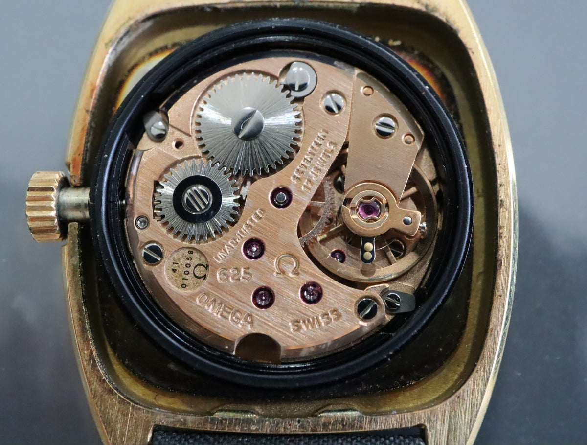 1978 MINT OMEGA De Ville 25mm 511.0531 Manual Gold Dial Women's Watch Vintage