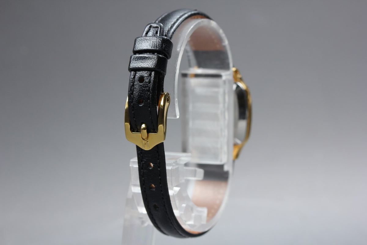 Near MINT OMEGA De Ville 20mm 591.0023 Quartz Gold Dial Women's Watch Vintage