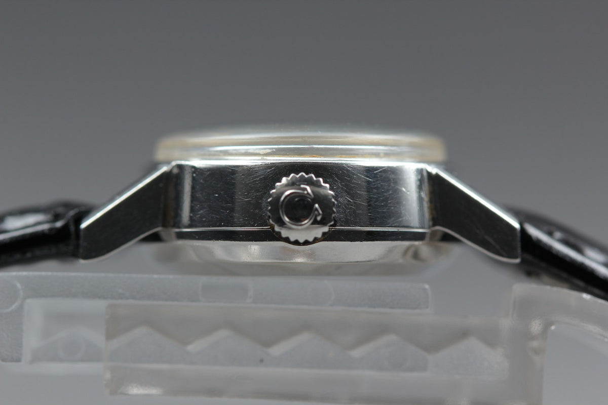 1969 Near MINT OMEGA Geneve 20mm 562.005 Automatic Silver Dial Women's Vintage