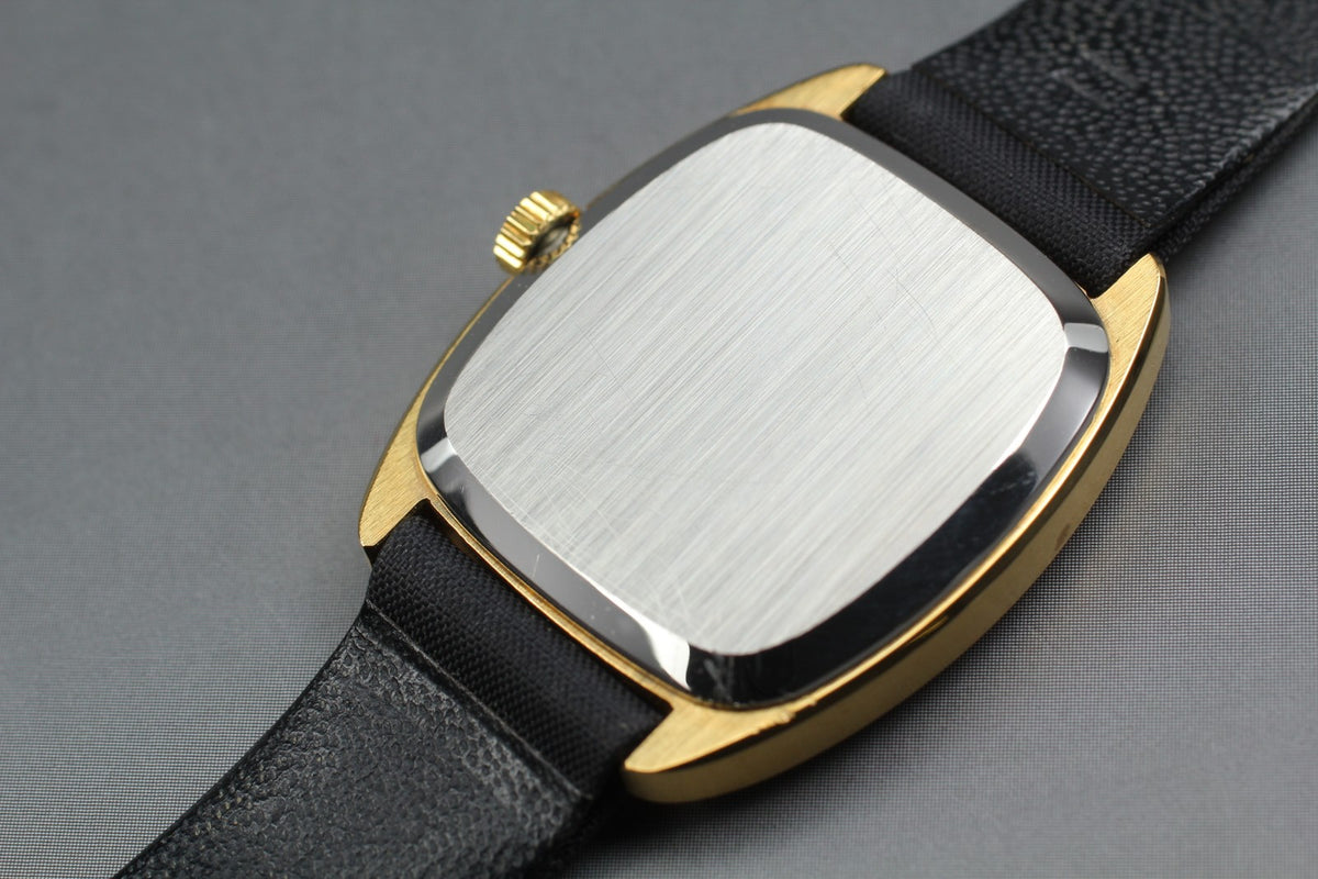 1977 MINT OMEGA De Ville 25mm 511.0531 Manual Gold Dial Women's Watch Vintage
