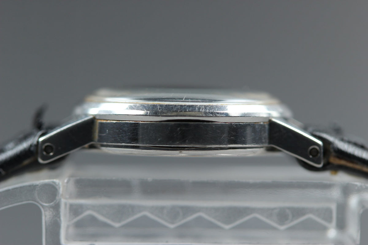 1968 Near MINT OMEGA Geneve 20mm 511.213 Manual Silver Women's Watch Vintage