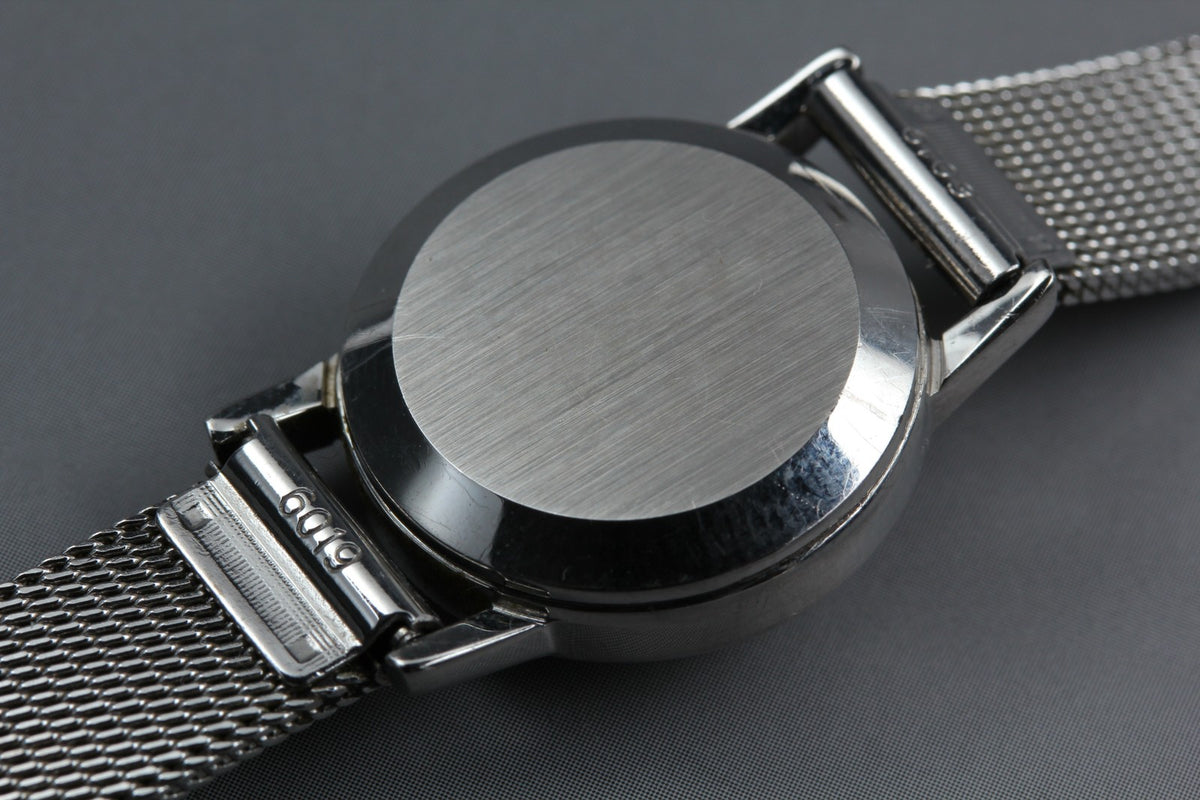 1979 Near MINT OMEGA De Ville 20mm 591.0011 Quartz Silver Dial Women's Vintage