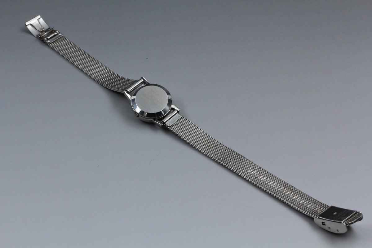1979 Near MINT OMEGA De Ville 20mm 591.0011 Quartz Silver Dial Women's Vintage