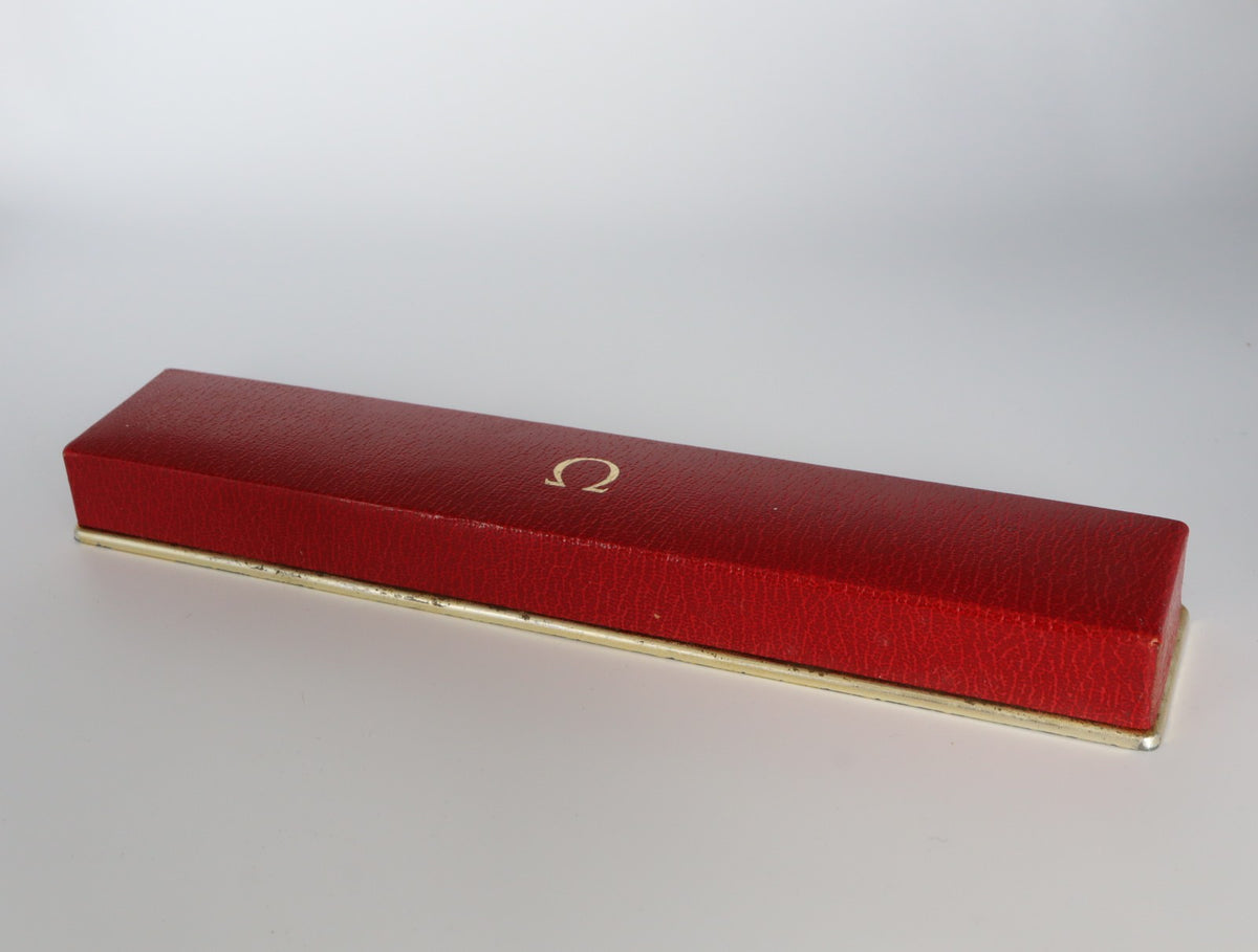 Near MINT OMEGA Vintage Red Watch Box Genuine Case Only for Women's JAPAN #3091