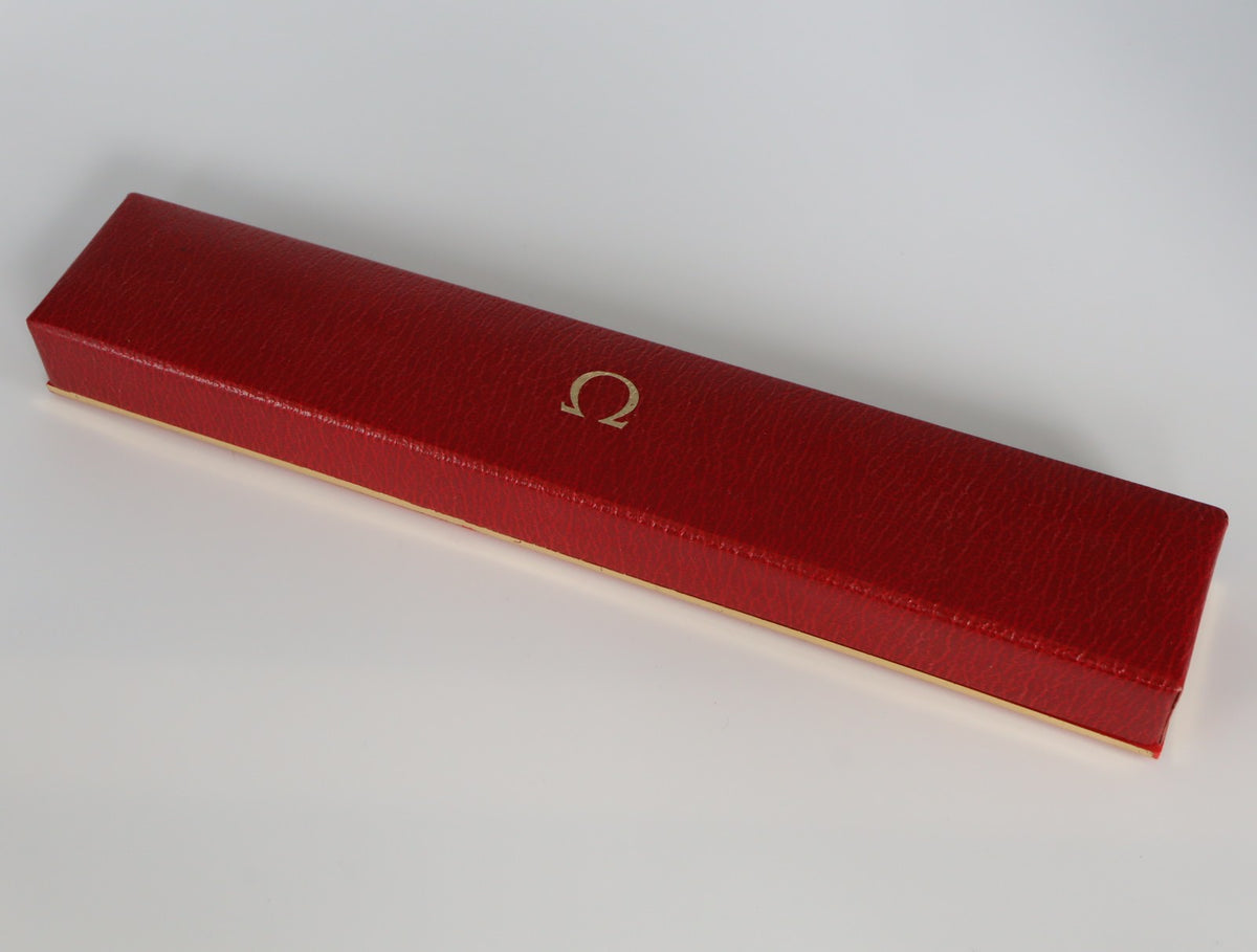 Near MINT OMEGA Vintage Red Watch Box Genuine Case Only for Women's JAPAN #3093